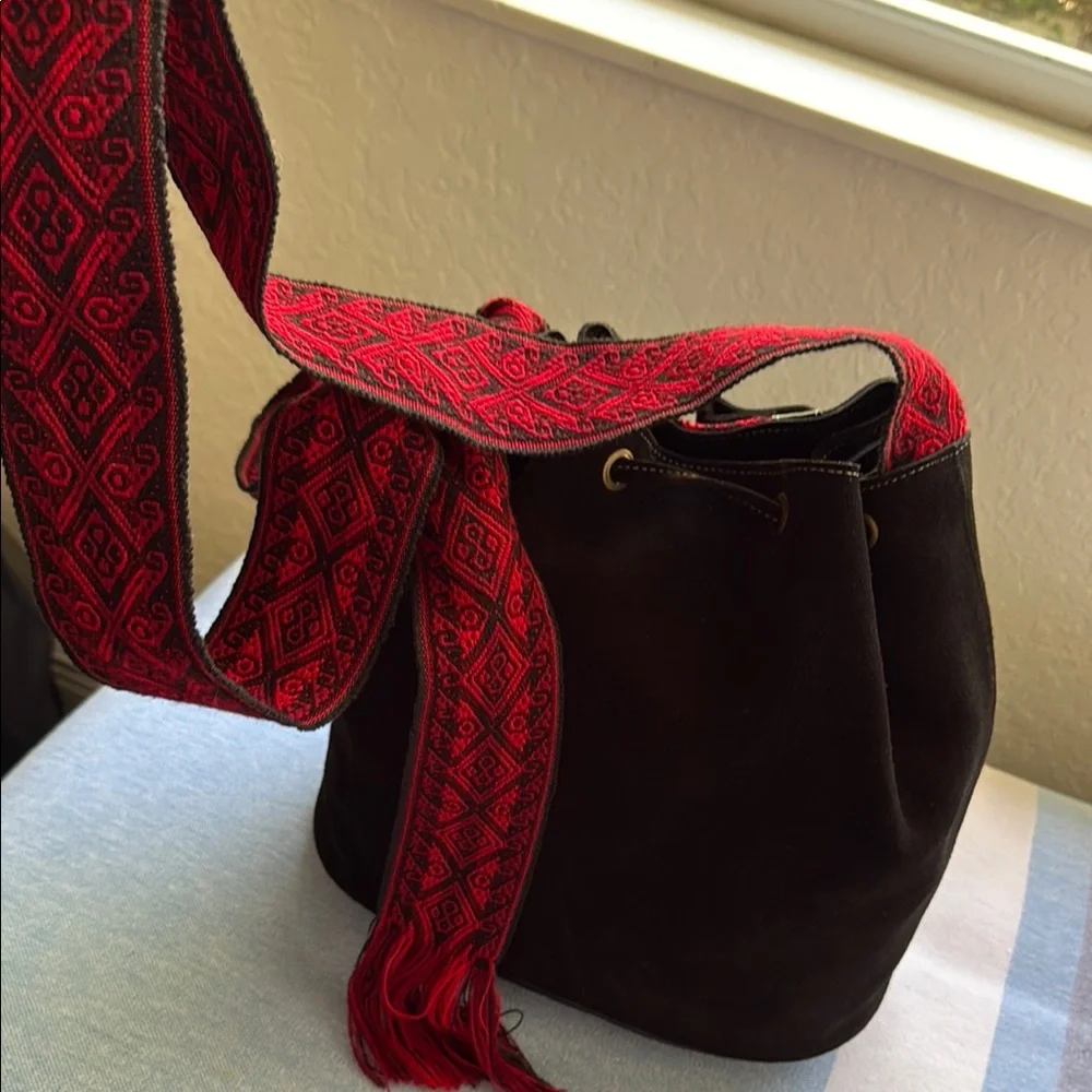 Sporty Black and Red Hobo Bag with Color Block Design - Picture 5 of 5